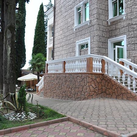 Гагрипш Курортный Комплекс ガグラ エクステリア 写真